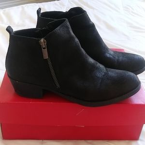 Women's Carlos Santana black ankle booties